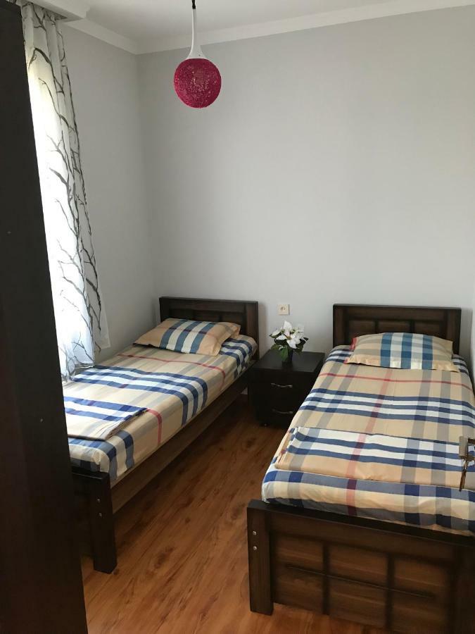 Guest House Chexovi 24 Кобулети Экстерьер фото